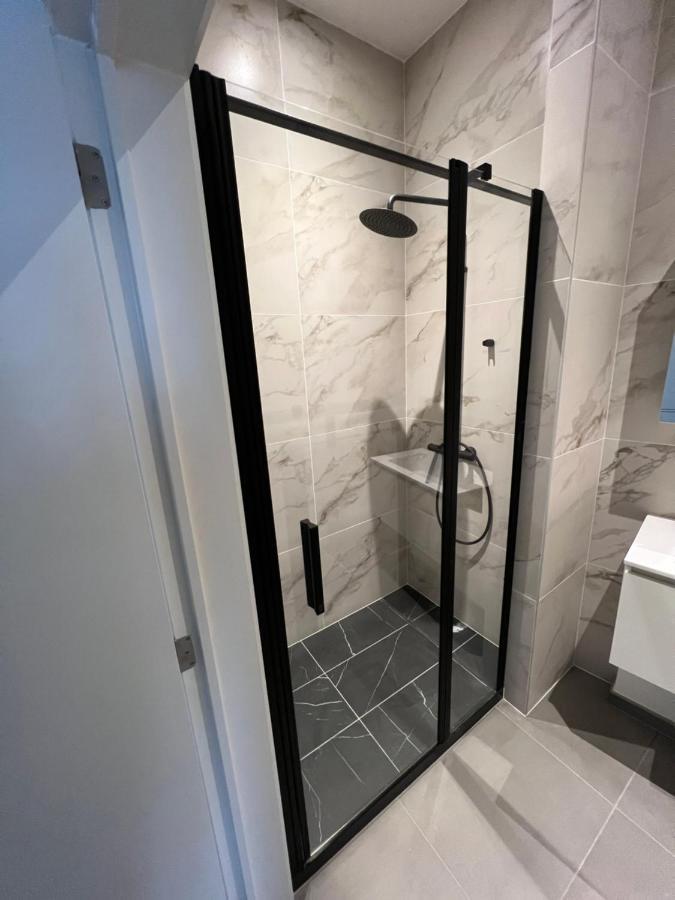 Luxury Brand New Apartment Bruxelas Exterior foto